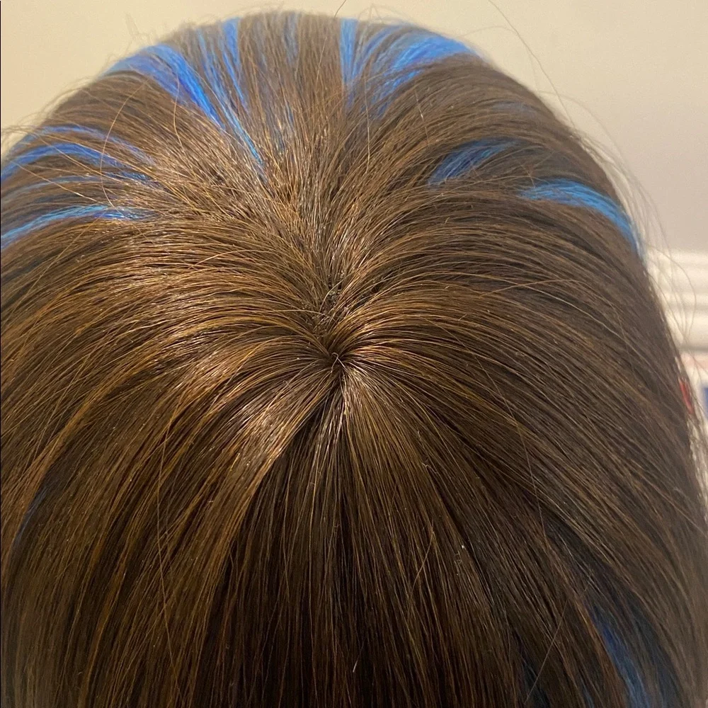 Bobbi Boss Synthetic Wig good condition - Picture 3 of 5